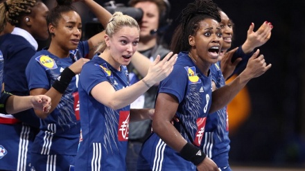 Tîma neteweyî ya hentbola jinan a Fransayê di Olîmpîkê de madala zêr bi dest xist