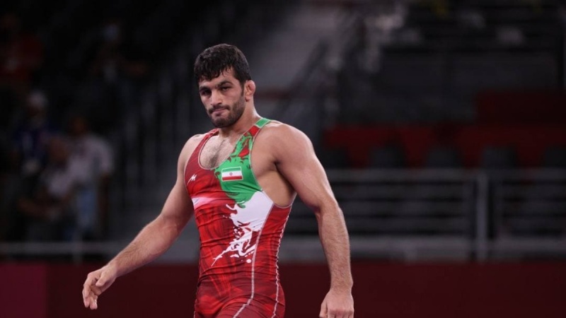 فری اسٹائل کشتی کے اولمپک مقابلوں میں ایرانی پہلوانوں کی کامیابی کا سفر جاری