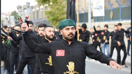 Li bajarê Qersê li rojhilatê Tirkiyê bîranîna şehîdên Kerbelayê