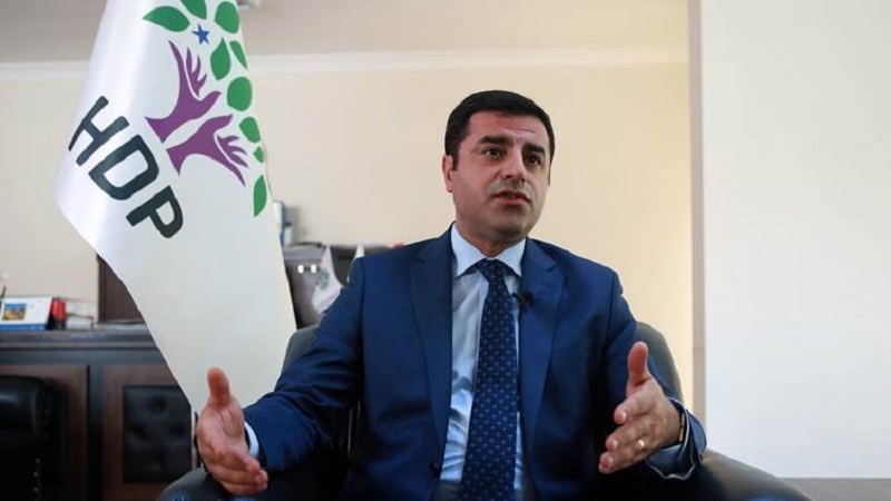   Demirtaş: Bi zanebûn daristanên Dêrsimê têne şewitandin