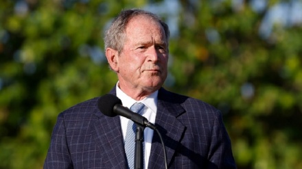 Bush: Invazija na Irak brutalna. Hoću reći, na Ukrajinu