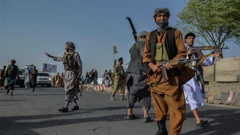 طالبان اور افغان فورسز میں جھڑپیں، شہریوں کی نقل مکانی