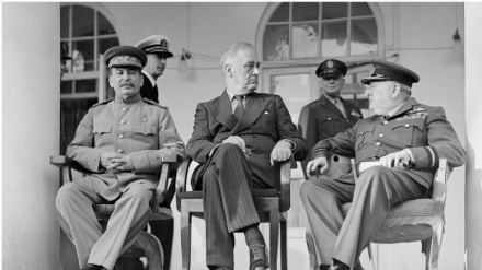 Ambasadorët britanikë dhe rusë në Teheran i kërkojnë falje qeverisë dhe popullit iranian