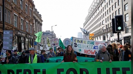 مہنگائی کے خلاف لندن میں مظاہرہ 