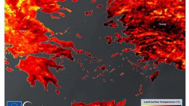 Vijnë imazhe tronditëse satelitore nga zjarri që përfshiu Greqinë