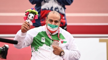 Muxtari Tokio paralimpiya oyunlarında gümüş medal alıb