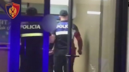 Tërë natën në Durrës: Kapet një shpërndarës, hajdutët e WC-ve, më tej njëri me thika, po dhe roja që vidhte