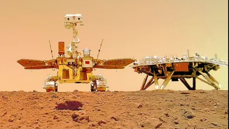 مریخ پر چینی خلائی گاڑی کا سفر جاری  
