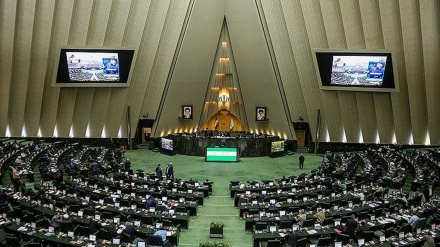 صیہونی حکومت کی جارحیت کا دندان شکن جواب دیا جائیگا: ایرانی پارلیمنٹ