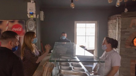 Zhdukja e shtresës së mesme!