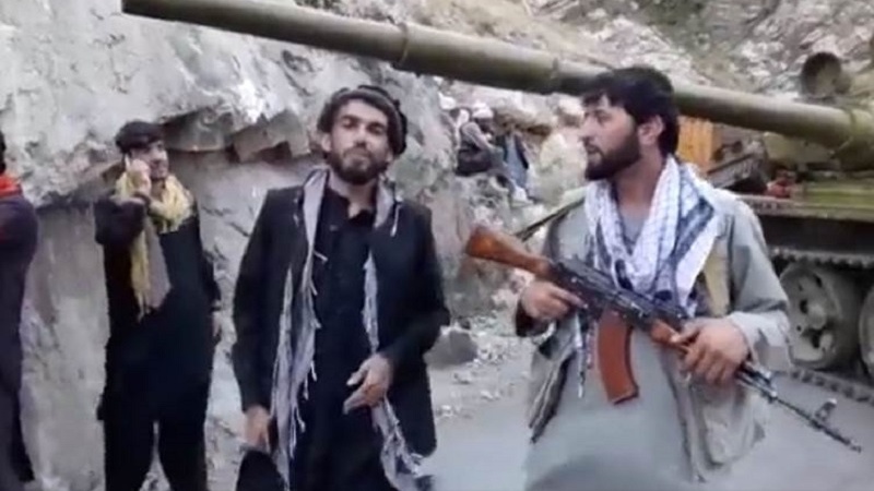 Taliban dibêje Pencşîrê di destê wê de ye, lê Hêzên Ehmed Mesûd wê red dike 