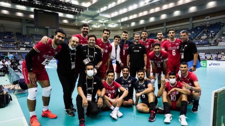 ایشین والیبال کی فاتح ٹیم کا تاج ایران کے سر   