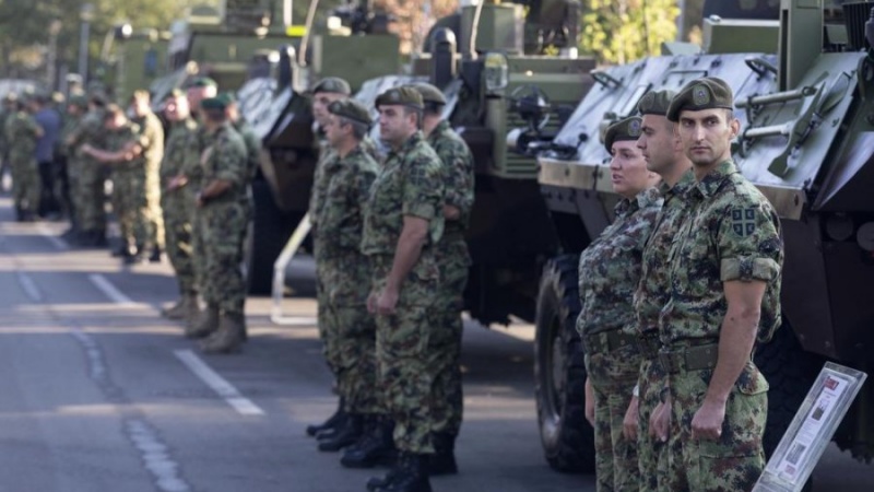 Të bashkohemi nën një flamur/ A shqetësohet Rama nga thirrjet serbe?