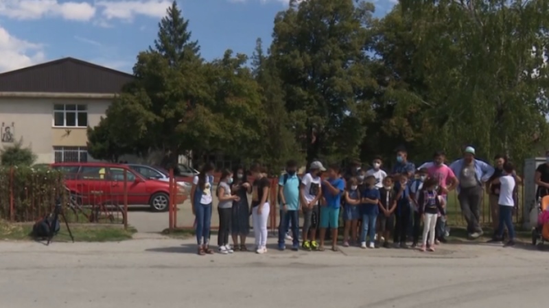 Nuk bëjnë mësim në shqip, nxënësit shqiptarë në Idrizovë bojkotojnë mësimin