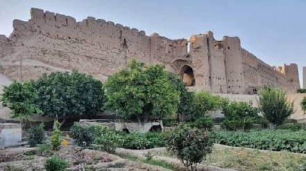 افغانستان: صوبے ہلمند میں گرشک کے تاریخی قلعے کی مسماری