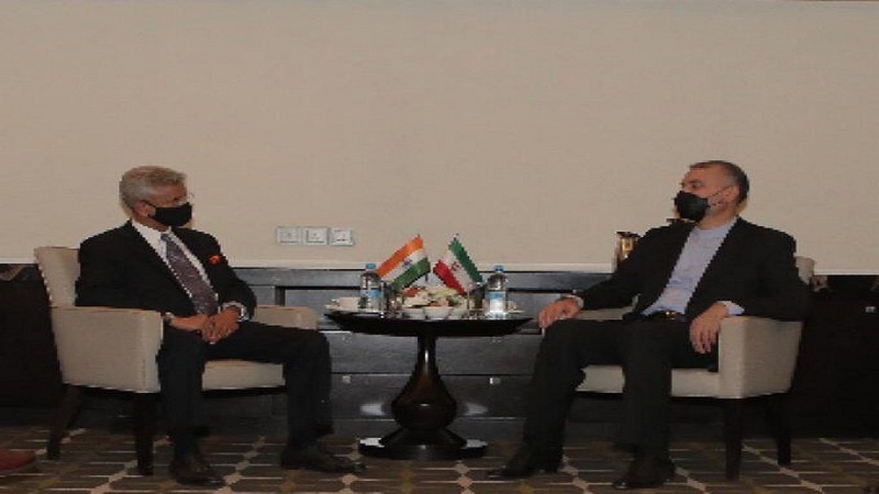 ایران و ہندوستان وزرائے خارجہ کی ملاقات، آپسی تعاون کے مزید فروغ کے لئے پر عزم