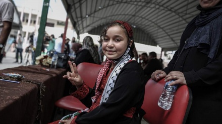 Djevojčica Farah koja je u izraelskom napadu ostala bez noge u Gazi dočekana kao heroj