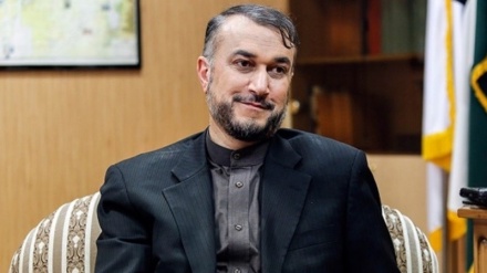 تہران باکو تعلقات مثبت ہمسایگی کی راہ پر گامزن ہیں: وزیر خارجہ ایران