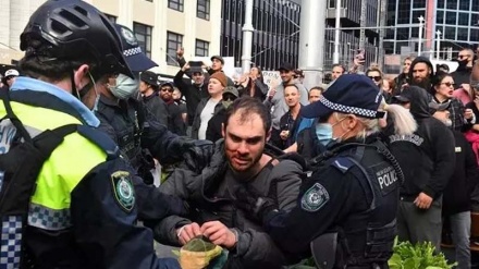 Avstraliyalılar ABŞ-la nüvə müqaviləsinə qarşı aksiya keçiriblər