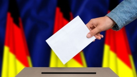 جرمنی میں عام انتخابات کے لیے پولنگ