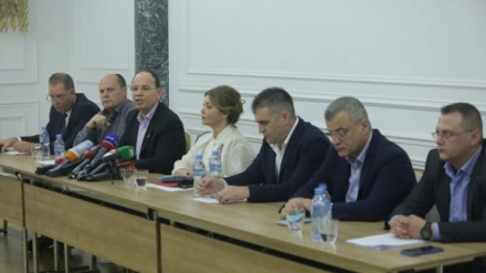 Grupi për PD: Basha të dorëhiqet, të ngrihet Këshill Drejtues i përkohshëm