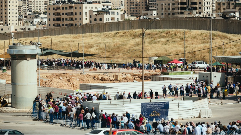 فلسطین کی تحریک استقامت کے انتباہ کے بعد غزہ کے خلاف بندشوں میں نرمی