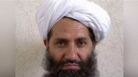 طالبان کے رہنما پہلی بار منظر عام پر آئے