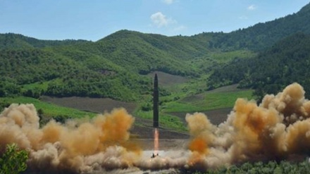 شمالی کوریا کے ایک اور بیلسٹک میزائل کا تجربہ