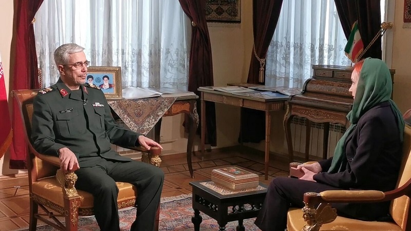 ایران روس تعلقات تقویت کے راستے پر گامزن ہیں: جنرل باقری 