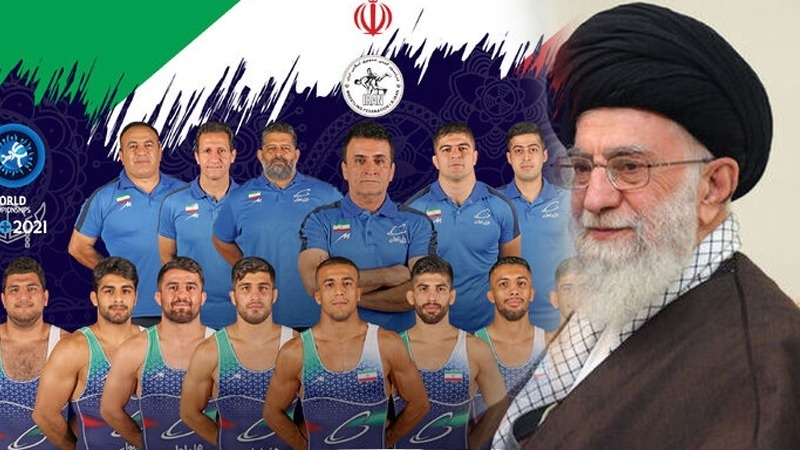 قائد انقلاب اسلامی اور صدر جمہوریہ نے ایرانی پہلوانوں کو مبارکباد دی