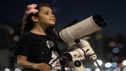 آٹھ سالہ بچی نے سائنس کی دنیا میں تہلکہ مچا دیا+ تصاویر