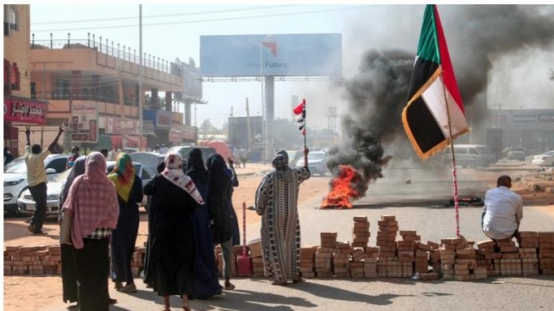  Ushtria në Sudan merr kontrollin e vendit, shpall gjendjen e jashtëzakonshme