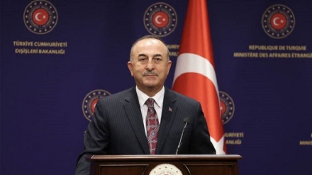 Çavuşoglu jî gef şer û êrişê li kurdên Sûriyê xwar