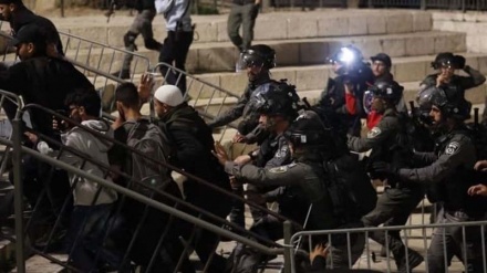 Sionist hərbçilərin hücumlarında 49 fələstinli yaralanıb