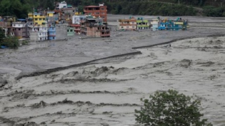 Li Nepalê ji ber barîna baranên tund û hezazê 77 kesan jiyana xwe ji dest dan