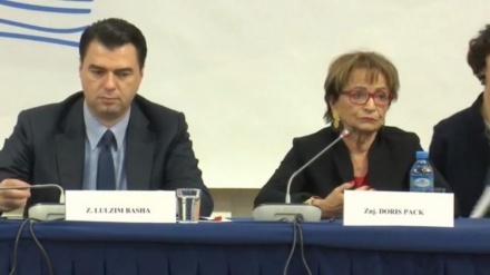 Doris Pack-Bashës: Respekto statutin e 'Gruas', mos bëj ndërhyrje të pakuptimta dhe të dëmshme