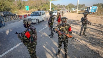ہندوستانی پنجاب میں فوجی کیمپ پر حملہ 