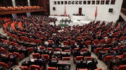 Fezleke ji bo 14 parlamenterên HDPê hatin amadekirin 