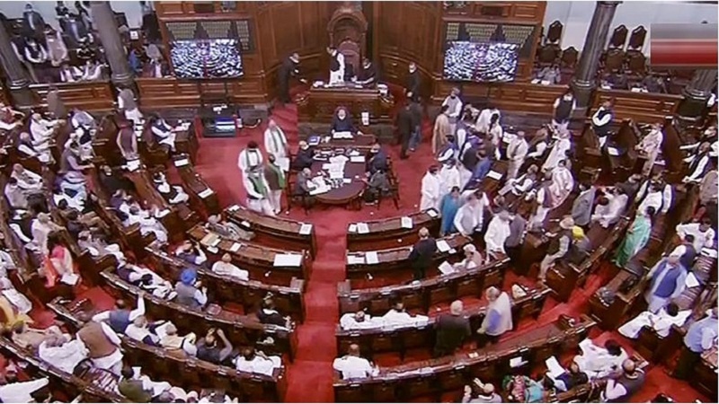 ہندوستان میں زرعی قوانین کی منسوخی کا بل پارلیمنٹ میں بغیر بحث کے منظور، اپوزیشن کا ہنگامہ