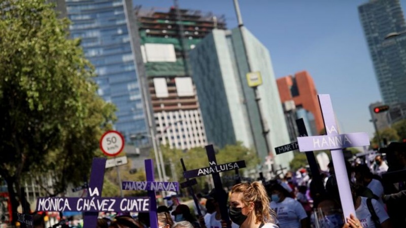 میکسیکو میں فمسٹوں کے مظاہرے پر فائرنگ ، 3 ہلاک 