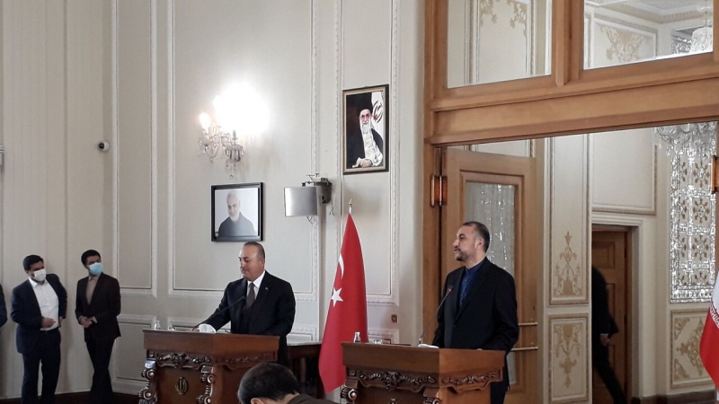 ئامادەکرانی نەخشە رێگای درێژماوەی هارکاریەکانی ئێران و تورکیا