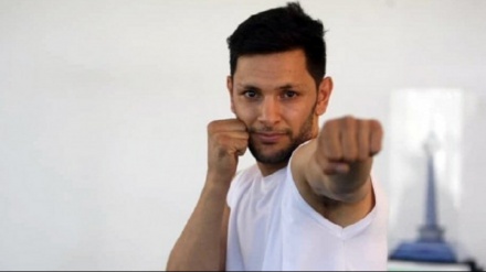 Li Guinnessê şanaziya werzişvanekî Îranî