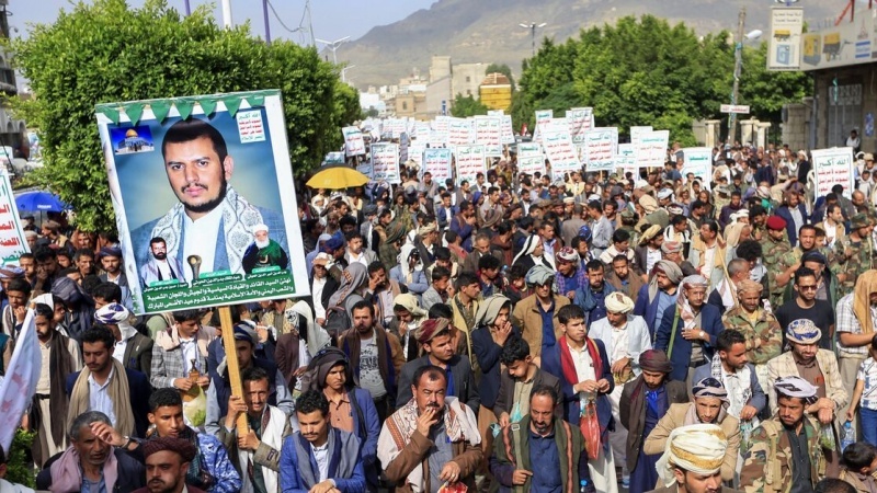 صعدہ کے بعد اب صنعا میں امریکہ کے خلاف یمنی عوام کا وسیع مظاہرہ