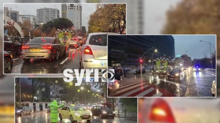 Tirana paralizohet nga trafiku, Policia: Shmangni lëvizjen në këto rrugë
