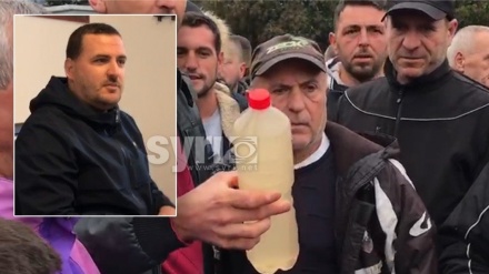 Banorët protestojnë për ujin, administratori: Mos u ankoni shumë