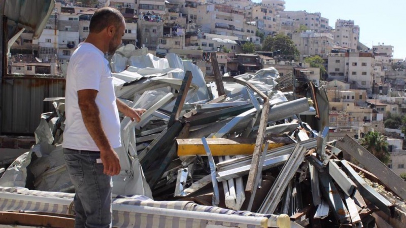Izrael tjera Palestince da sruše vlastite trgovine dok rastu ilegalna izraelska naselja