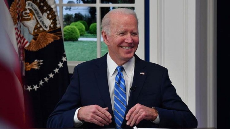 Biden qanûna budceya serbazî ya Amerîkayê îmze kir 