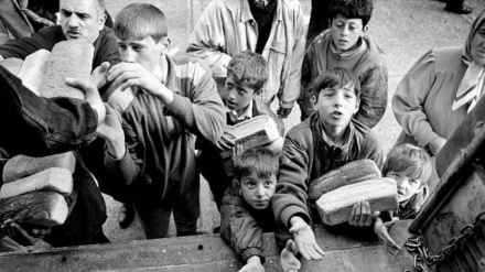 Lufta në Kosovë: Pamjet të pazbuluara më parë që ta këpusin shpirtin - FOTO