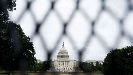 Amerikalı gənclərin yarısı ABŞ demokratiyasını uğursuz adlandırıb