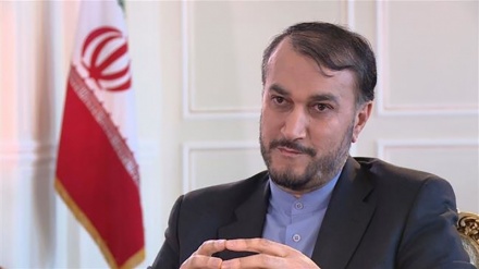 نیویارک میں ایران کے وزیر خارجہ کی مختلف ملکوں کے وزرائے خارجہ سے ملاقات 